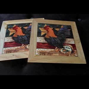 Hey that farm home look with with two cute chicken trivets